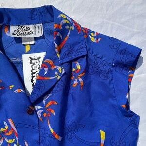 Vintage Hilo Hatties Hawaiian shirt